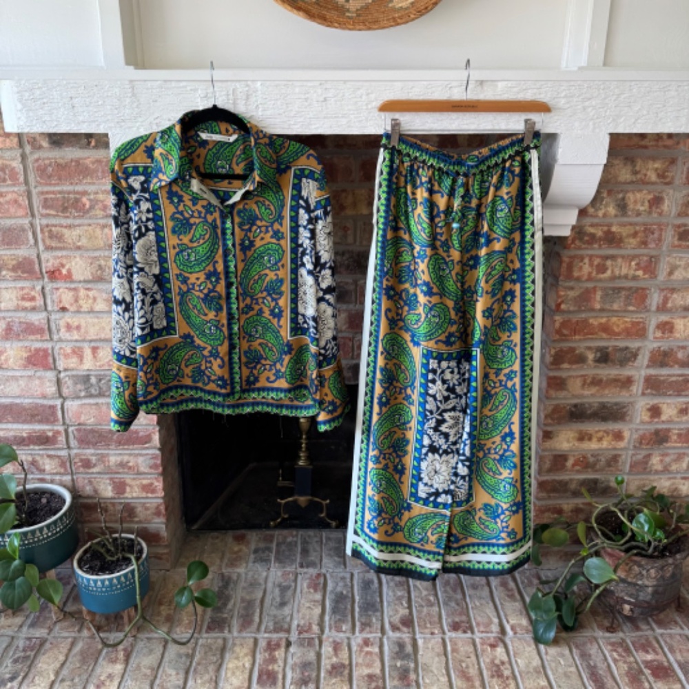 2-Piece Set: ZARA Top & Bottoms